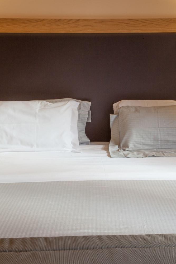Relais Le Felci Executive Suite Spa Fiuggi Eksteriør billede