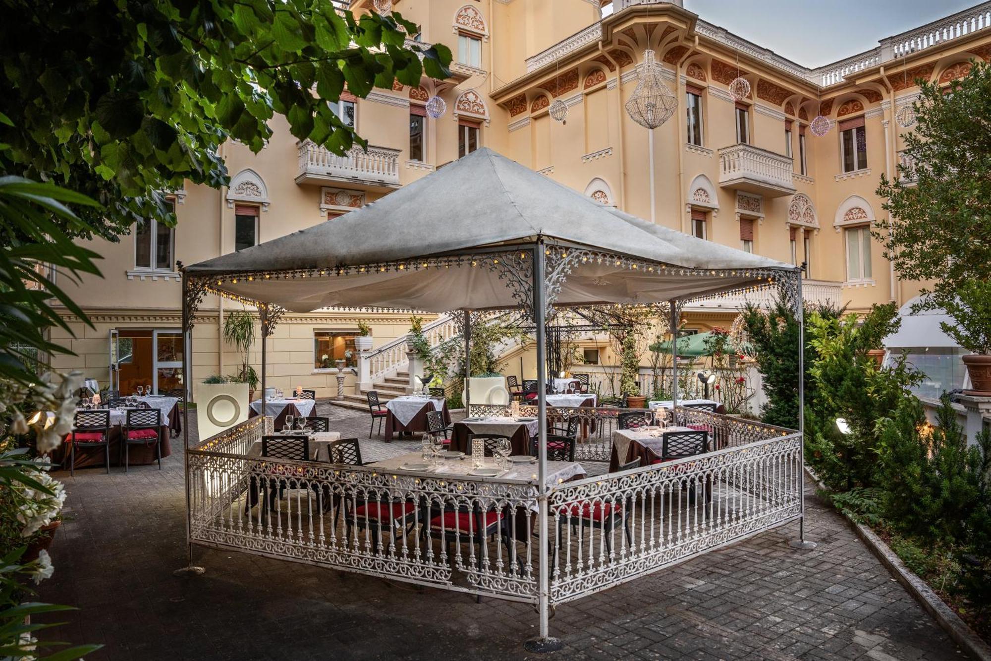 Relais Le Felci Executive Suite Spa Fiuggi Eksteriør billede